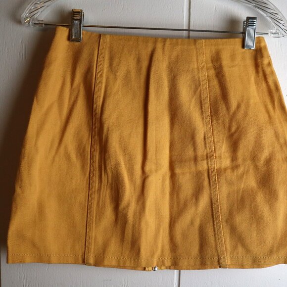 Y2K Mustard Yellow Zipup A-Line Mini Skirt Womens Juniors Small Sofi Angel New - Picture 3 of 4
